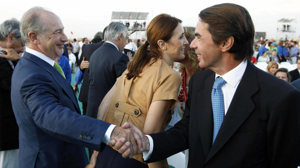 Contra Aznar en el culo de Rato